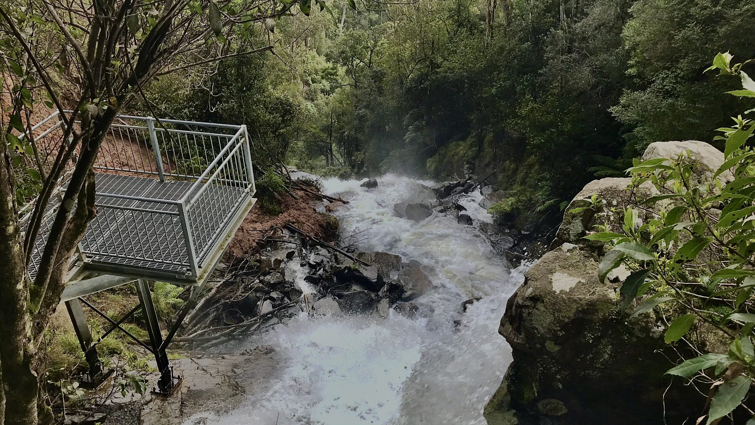 Snobs Creek Falls